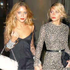 mary-kate-ashley-olsen-met-gala-outfits-279441-1556151381270-square
