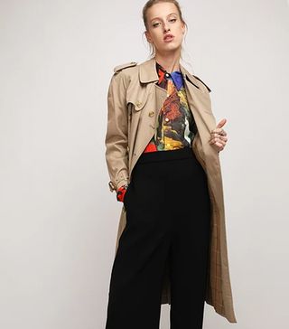 Burberry + Trench Coat With Light Check Lining: Rent For