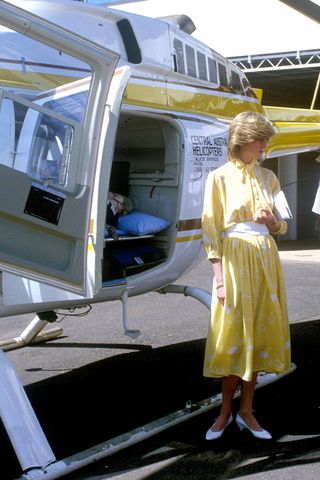 princess-diana-holiday-outfits-279563-1556552486109-image