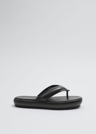best black sandals 279641 1685031370540 main 320 80