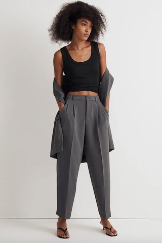 Madewell + Tall Pleated Tapered-Leg Pants in Easygoing Crepe