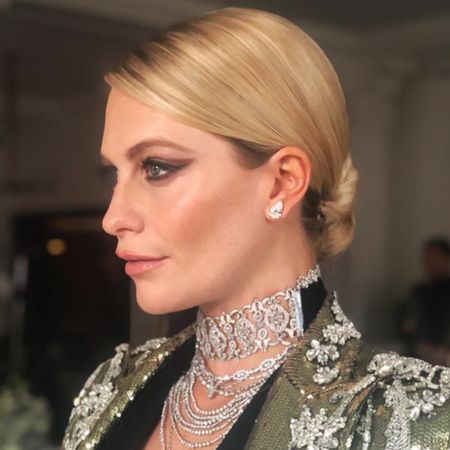 poppy-delevingne-met-gala-hair-2019-279760-1557249159602-square