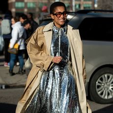 fashion-trends-carrie-bradshaw-meghan-markle-nyc-girls-279765-1557253410426-square