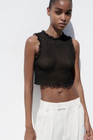 Zara + Sleeveless Round Neck Cropped Tank