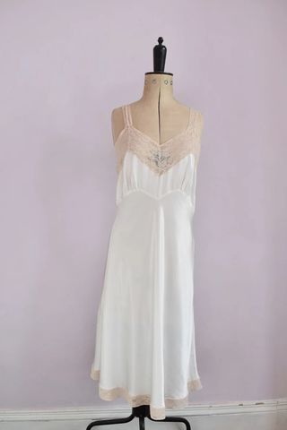 Etsy + Vintage 1930s Fischer White Lace and Rayon Nightgown Slip