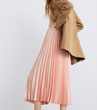 zara-timeless-collection-280102-1558611015798-image