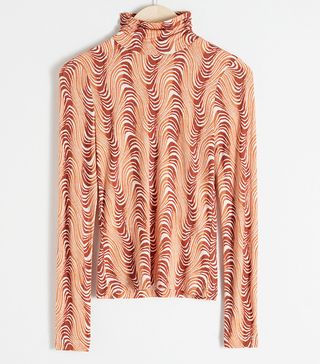 
Other Stories + Long Sleeve Squiggle Print Turtleneck