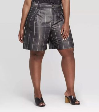 Who What Wear + Minimalist Plaid Bermuda Shorts