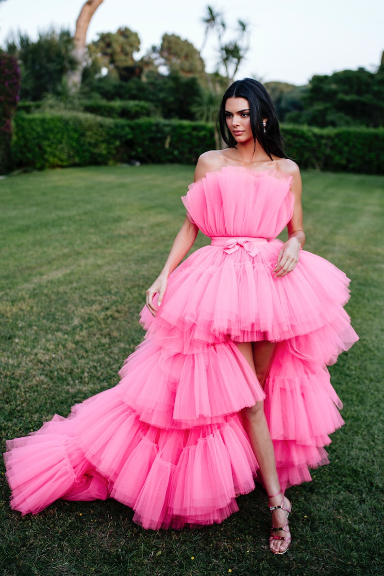 Kendall Jenner Just Debuted H&M's Giambattista Valli Collab | Who What Wear