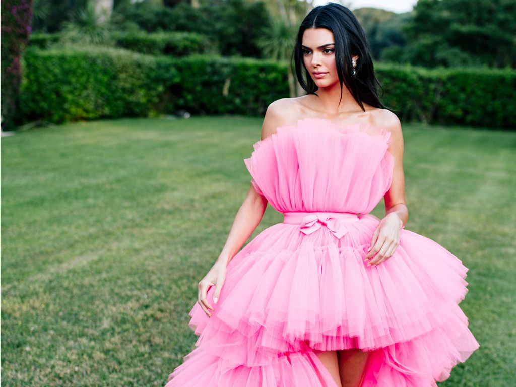 Kendall Jenner Just Debuted H&M's Giambattista Valli Collab | Who What Wear