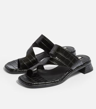 Topshop + Vegan Black Crocodile Low Toe Loop Sandals