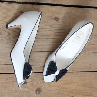Vintage Clark's + White Bow 1970's Pump Heels