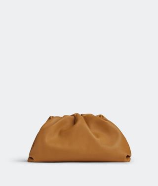 Bottega Veneta + Teen Pouch Leather Clutch in Caramel