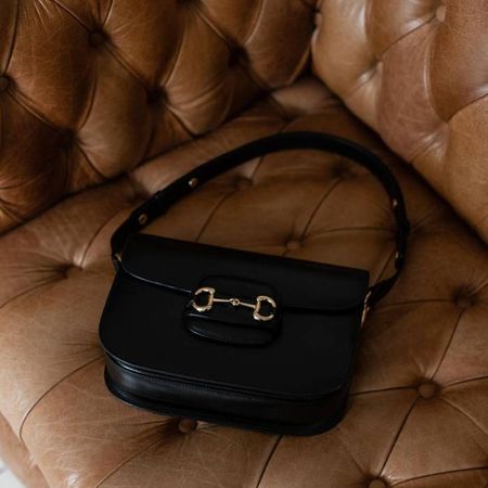 classic-bags-280442-1638315284852-square