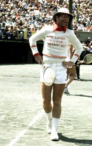 vintage-celebrities-tennis-outfits-280502-1560295397444-image