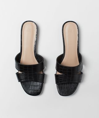 H&M + Low-Heeled Sandals