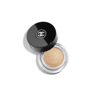 Chanel + Illusion D'Ombre Long Wear Luminous Eyeshadow
