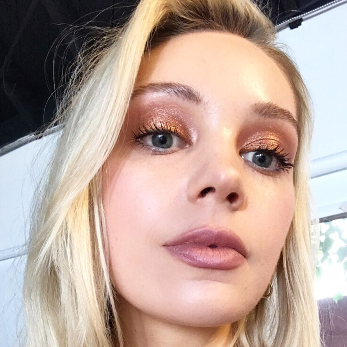 katie-jane-hughes-summer-makeup-skincare-tutorial-280604-1560809010082-square