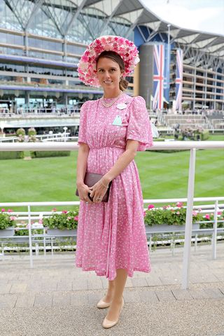 ascot-outfits-2019-280643-1561112696636-image