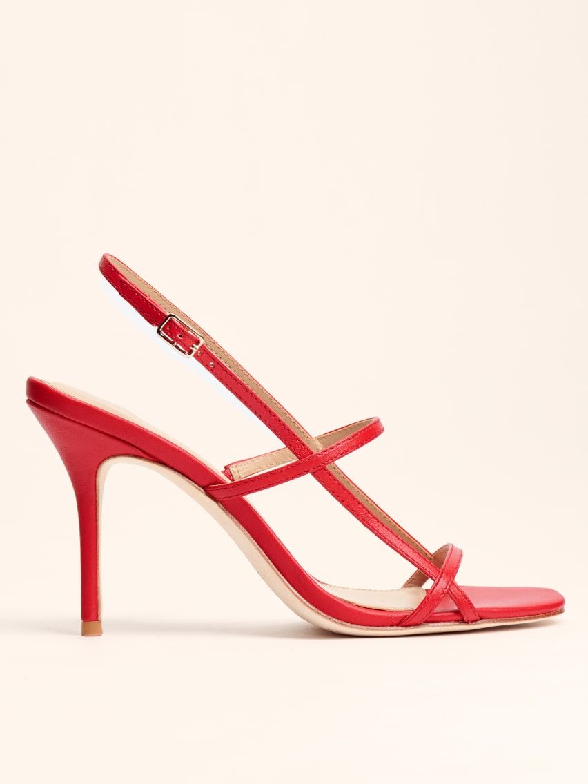 4 of the BestSelling Shoes Everyone Wants Right Now Who What Wear