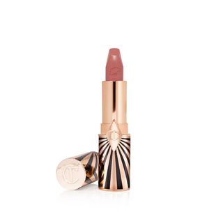 Charlotte Tilbury + Hot Lips 2 K.I.S.S.I.N.G in In Love With Olivia
