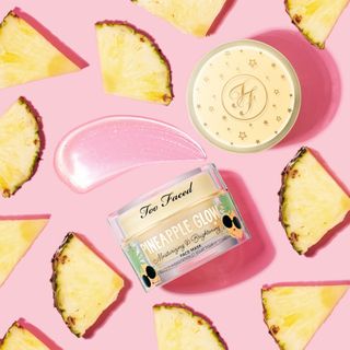 Too Faced + Pineapple Glow Moisturizing & Brightening Face Mask
