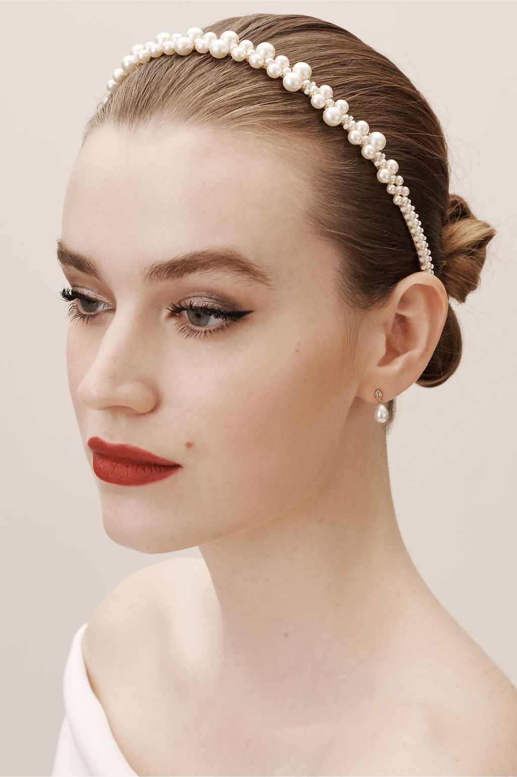 5 Bridal Hair Accessory Trends Blowing Up | Who What Wear