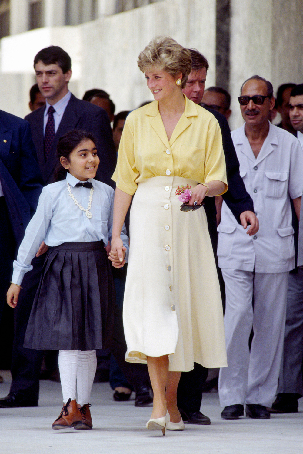 princess-diana-minimal-outfits-280973-1561740253215-image