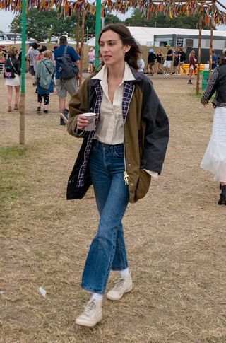 glastonbury-festival-fashion-2019-281002-1561973845192-image