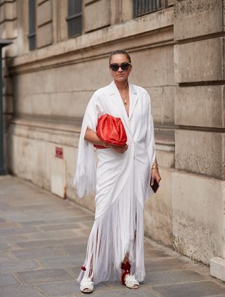 haute-couture-paris-fashion-week-street-style-july-2019-281013-1562229844603-image