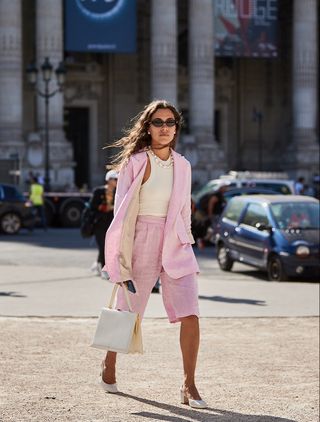 haute-couture-paris-fashion-week-street-style-july-2019-281013-1562229849796-image