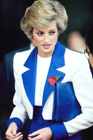 best-princess-diana-outfits-281025-1562005840165-image
