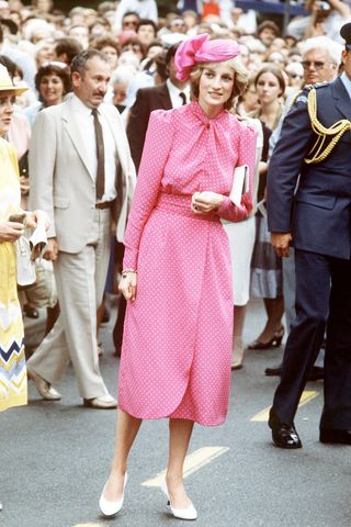 best-princess-diana-outfits-281025-1562005843613-image