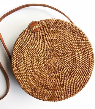 Wood Grey + Round Woven Bag
