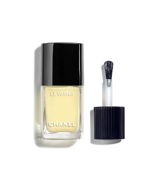 Chanel + Le Vernis in Ovni