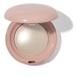 Rare Beauty + Silky Touch Highlighter