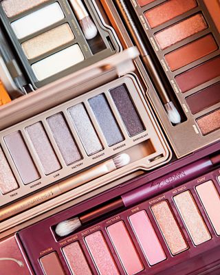 urban-decay-naked-palette-281335-1563452471787-main