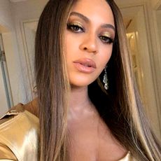 beyonce-lion-king-makeup-281349-1563473820104-square