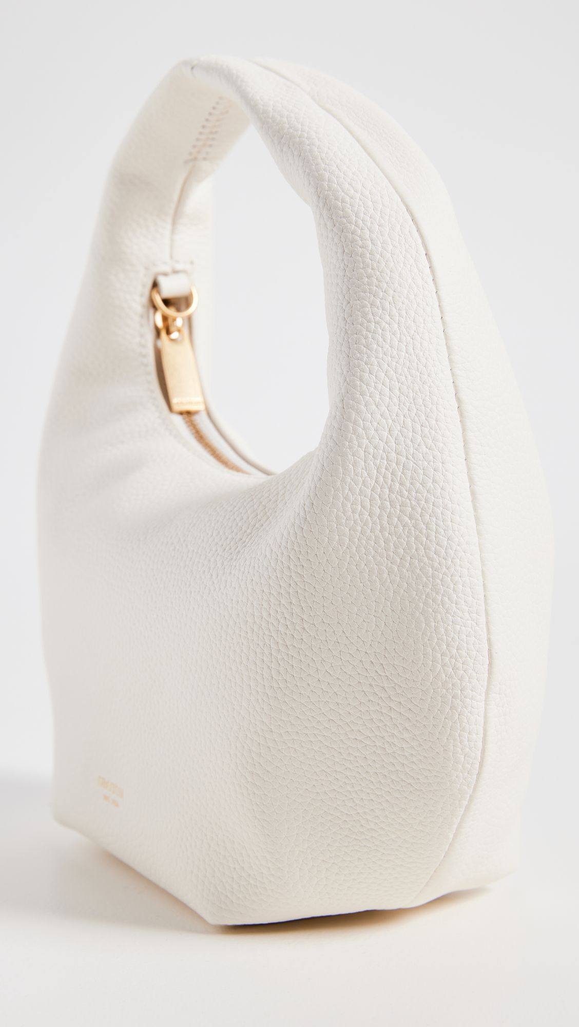 The Dos and Don'ts of Restaurant Dress Codes Who What Wear