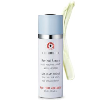 First Aid Beauty Skin Lab + Retinol Serum 0.25% Pure Concentrate Sensitive