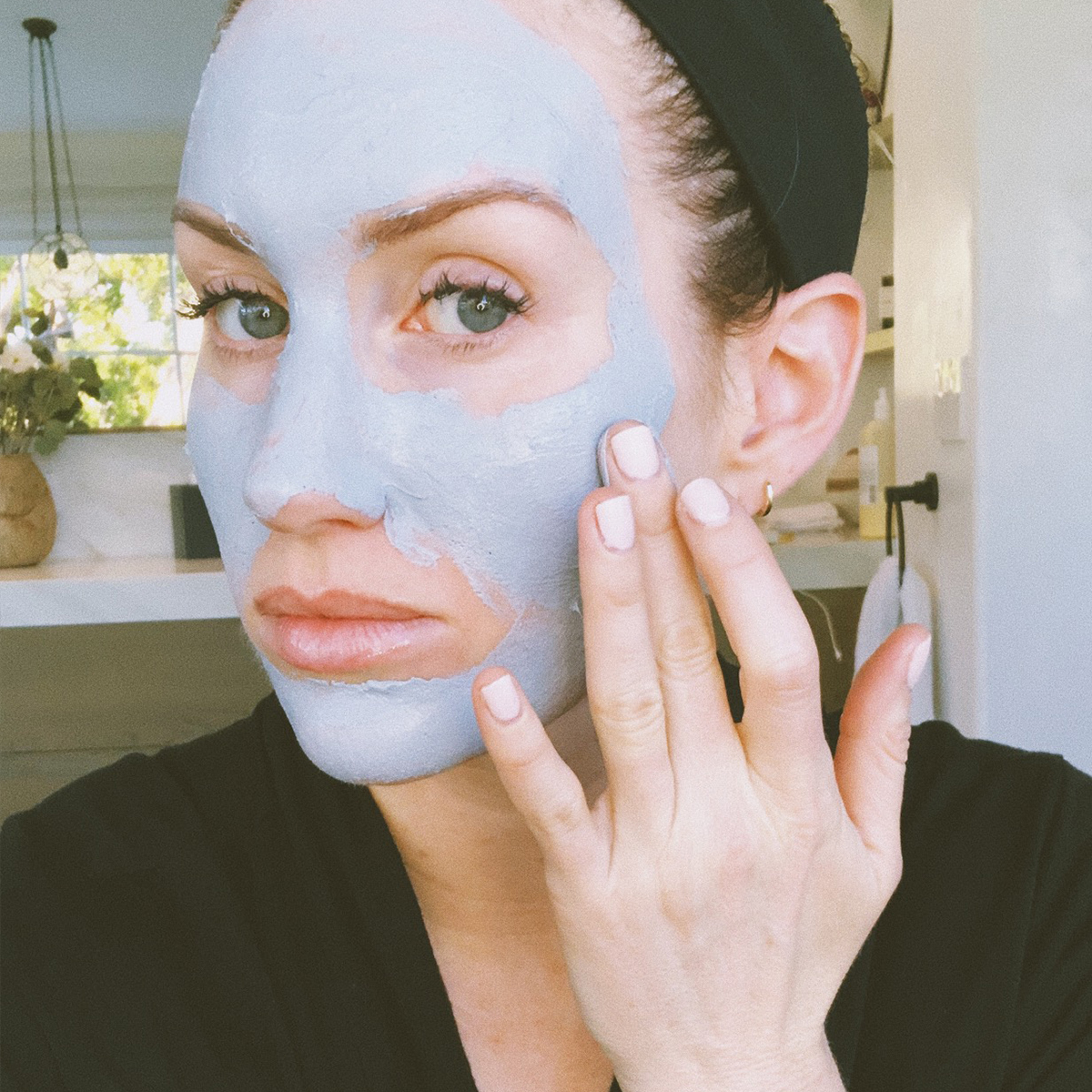 katherine-power-versed-skincare-routine-281481-1564020525191-square