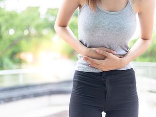 how-to-get-rid-of-stomach-bloat-281515-1564098500591-main
