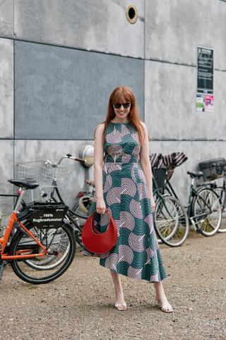 copenhagen-fashion-week-street-style-spring-2020-281696-1565533644529-image