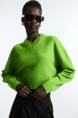 COS + Cropped V-Neck Wool Sweater