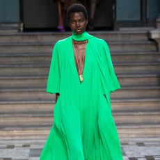 lfw-ss20-best-runway-looks-281741-1568580363534-square