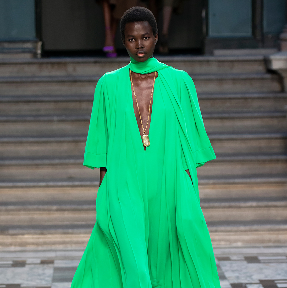 lfw-ss20-best-runway-looks-281741-1568580363534-square.jpg