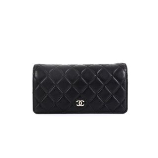 Chanel + L-Yen Wallet
