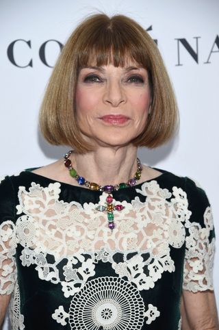 anna-wintour-outfit-tips-281845-1565743559505-image