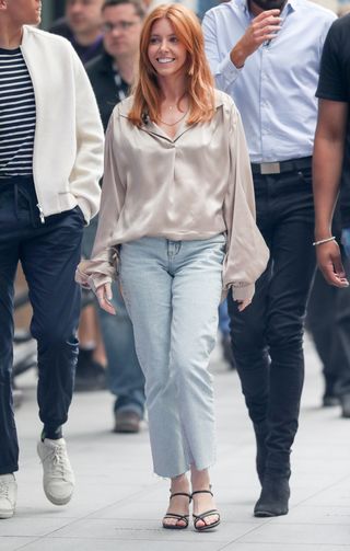 stacey-dooley-outfit-ideas-281872-1565863792076-image