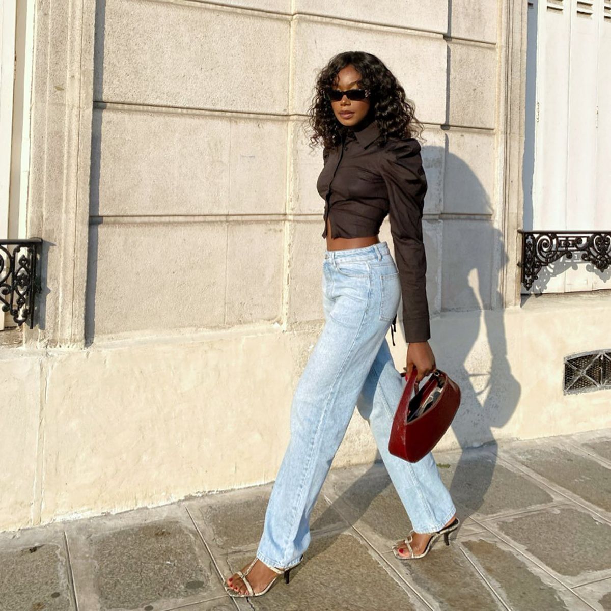 French Women Love the High-Rise Wide-Leg Jeans Trend